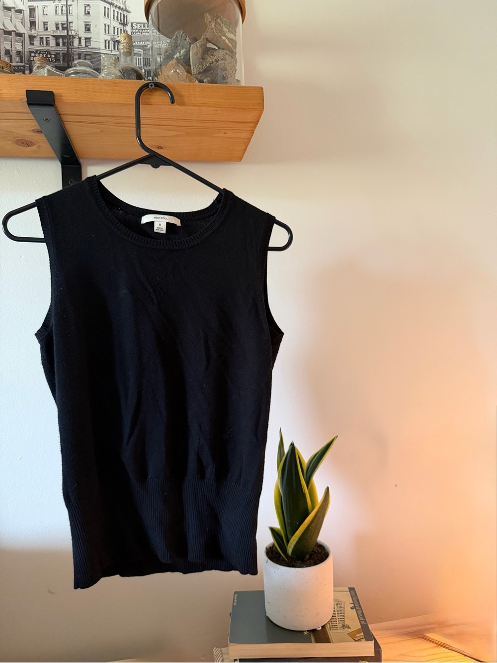 Merona Black Sleeveless Knit Tank Top